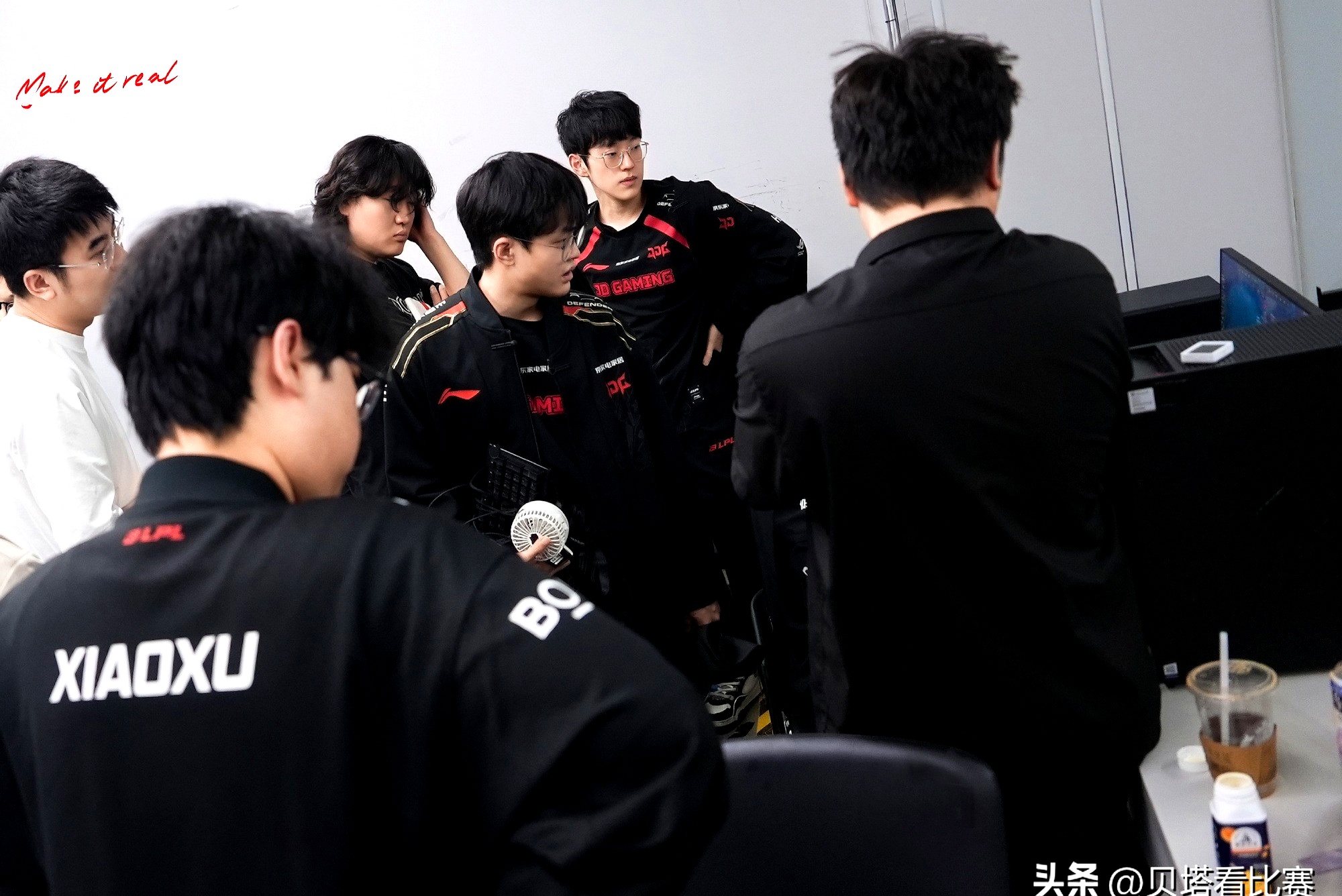 Scout在IG比赛中关键助攻，出色防守引发热议！的简单介绍